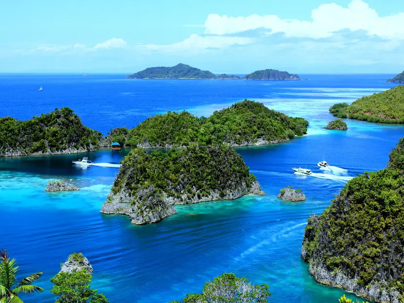 Raja Ampat and the Spice Islands