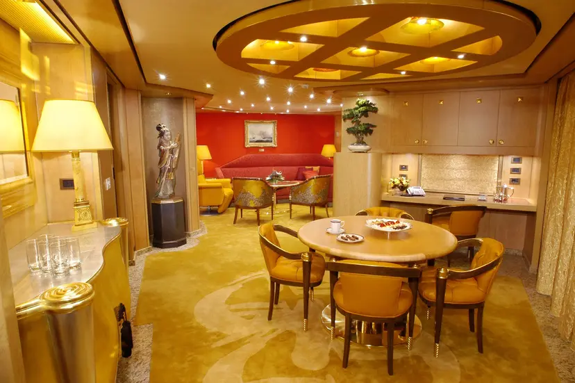 Pinnacle Suite