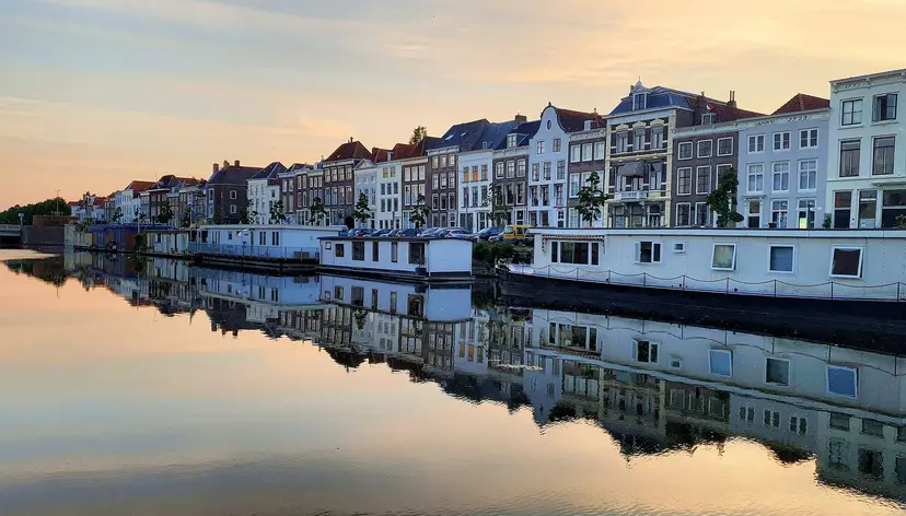 Treasures of Belgium & Holland with 1 Night in Brussels