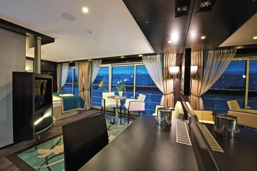 Royal Suite