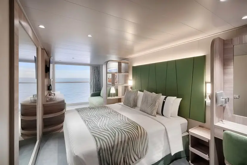 Infinite Ocean View Aurea
