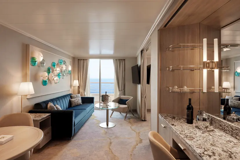 Sapphire Veranda Suite