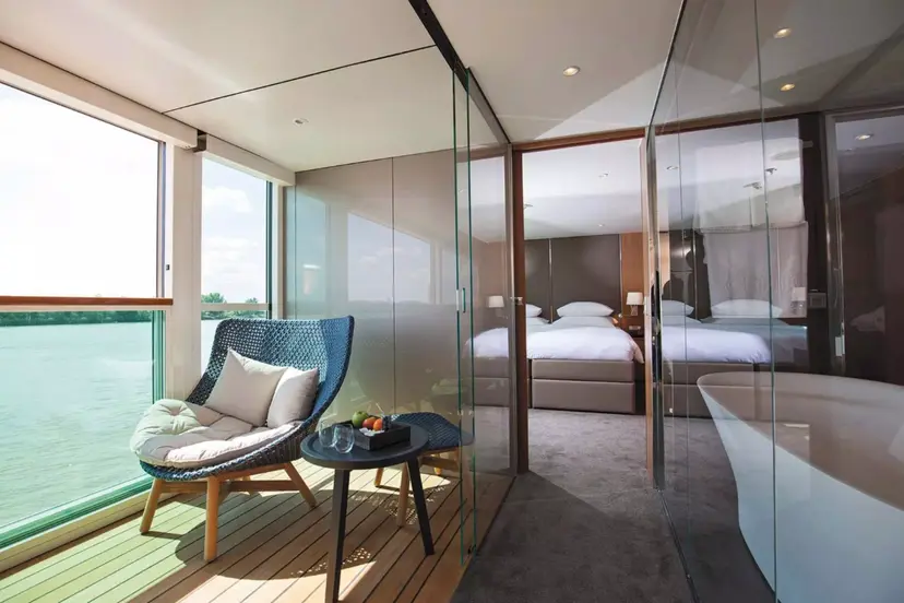 Royal Owner's Suite
