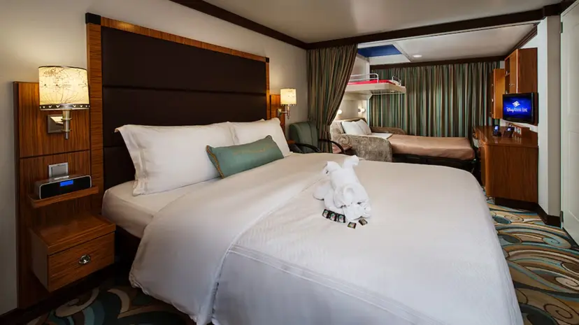 Concierge Family Oceanview with Verandah Stateroom