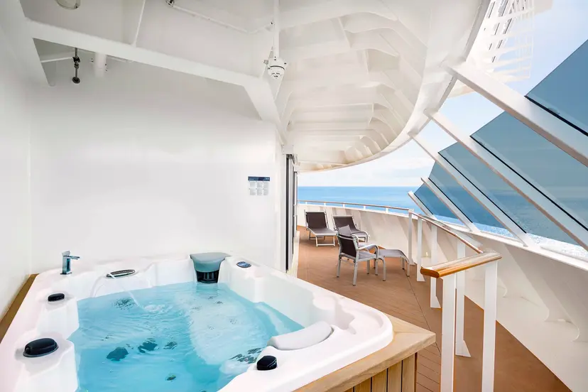 Grand Suite Aurea with Terrace and Whirlpool