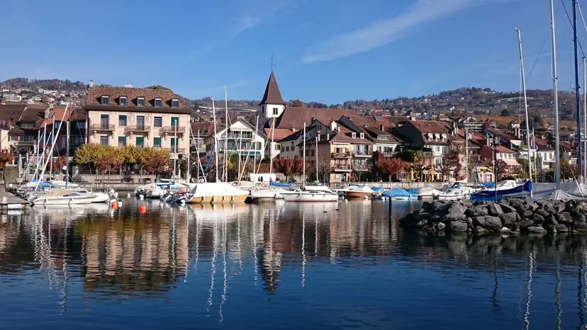 Sensations of Lyon and Provence with Swiss Mountains