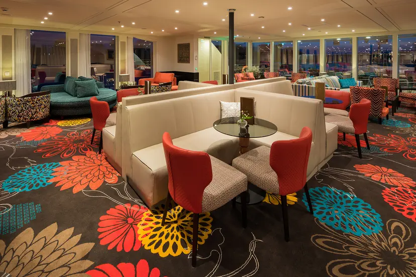 Main Lounge & Bar