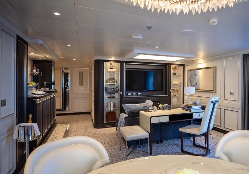 Signature Suite