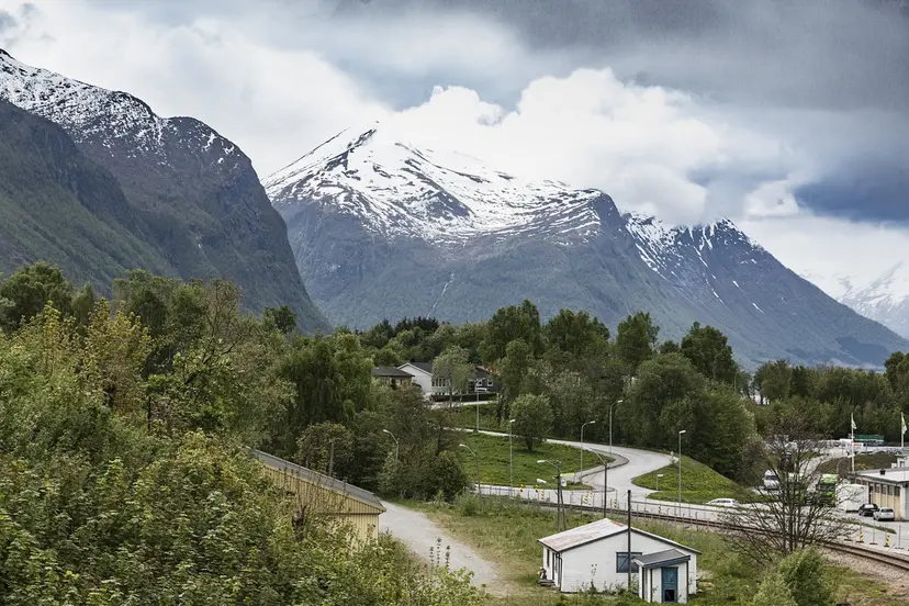 21-Day Norway Fjords & Northern Lights