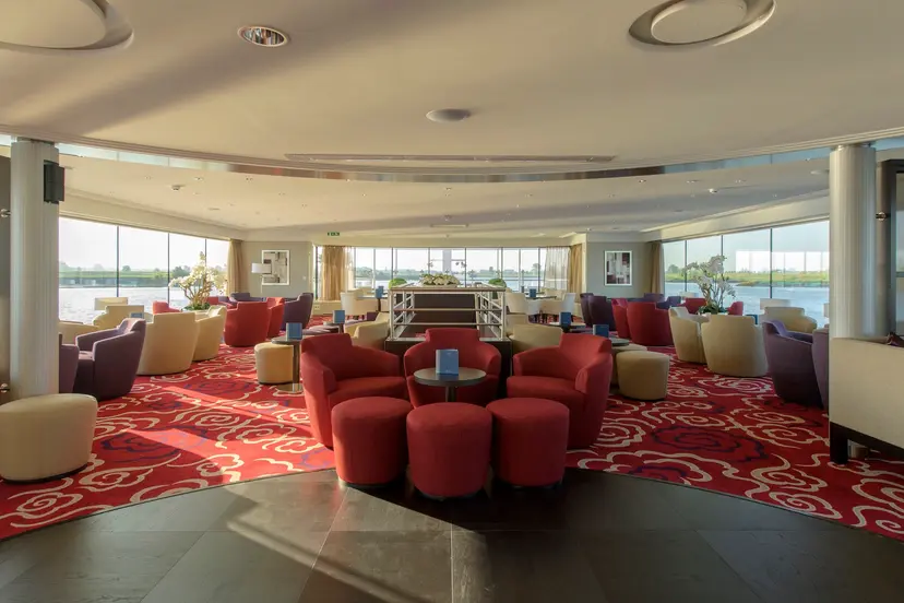 Panorama Lounge