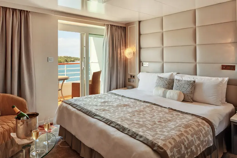 Aquamarine Veranda Suite