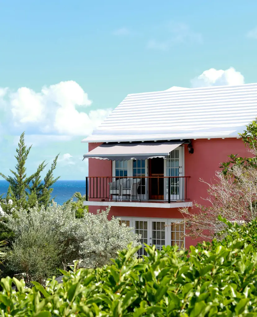 A Journey of Tranquil Harbours, Stunning Peaks & Caribbean Charm