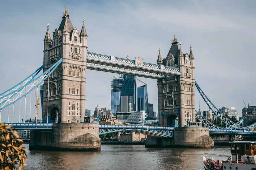 Grand France with 2 Nights in French Riviera & 3 Nights in London for Jazz Lovers (Northbound)