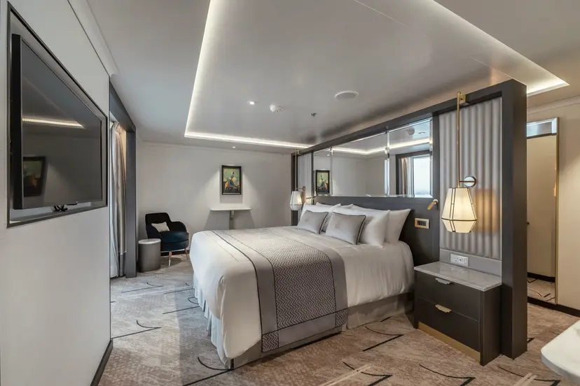 Queens Grill Grand Suite