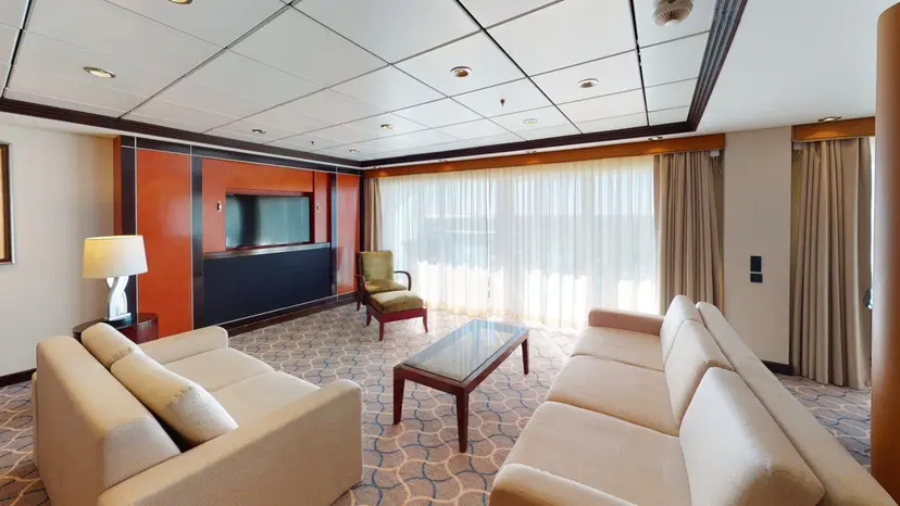 Royal Suite - 1 Bedroom