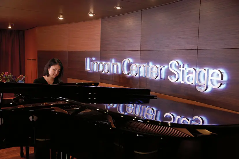 Lincoln Centre Stage