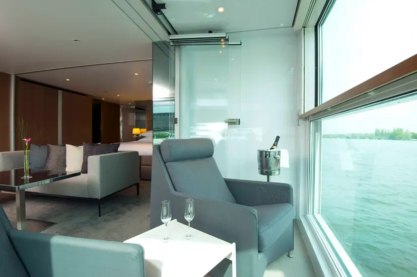 Royal Panorama Suite