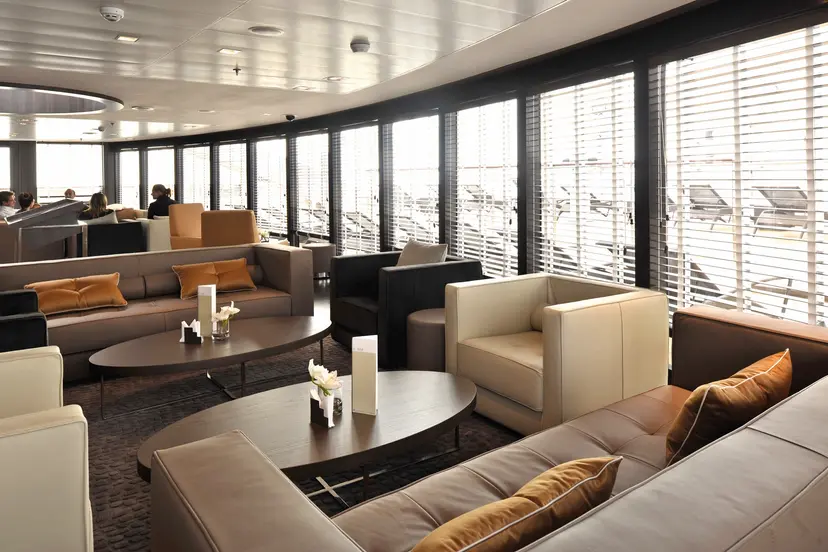 Panoramic Lounge