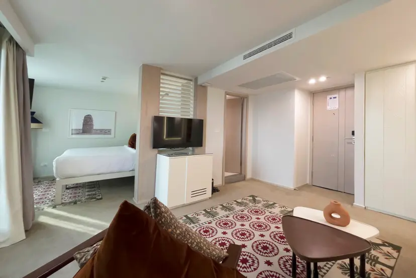 Deluxe Suite