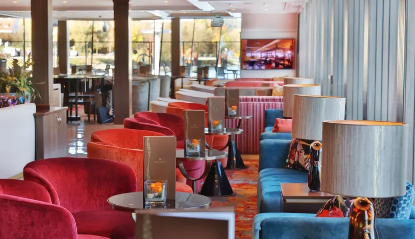 Main Lounge & Bar