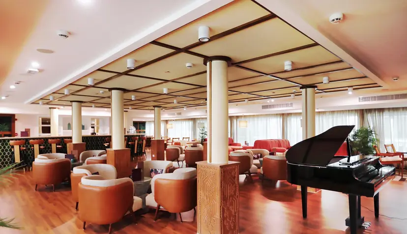 Main Lounge