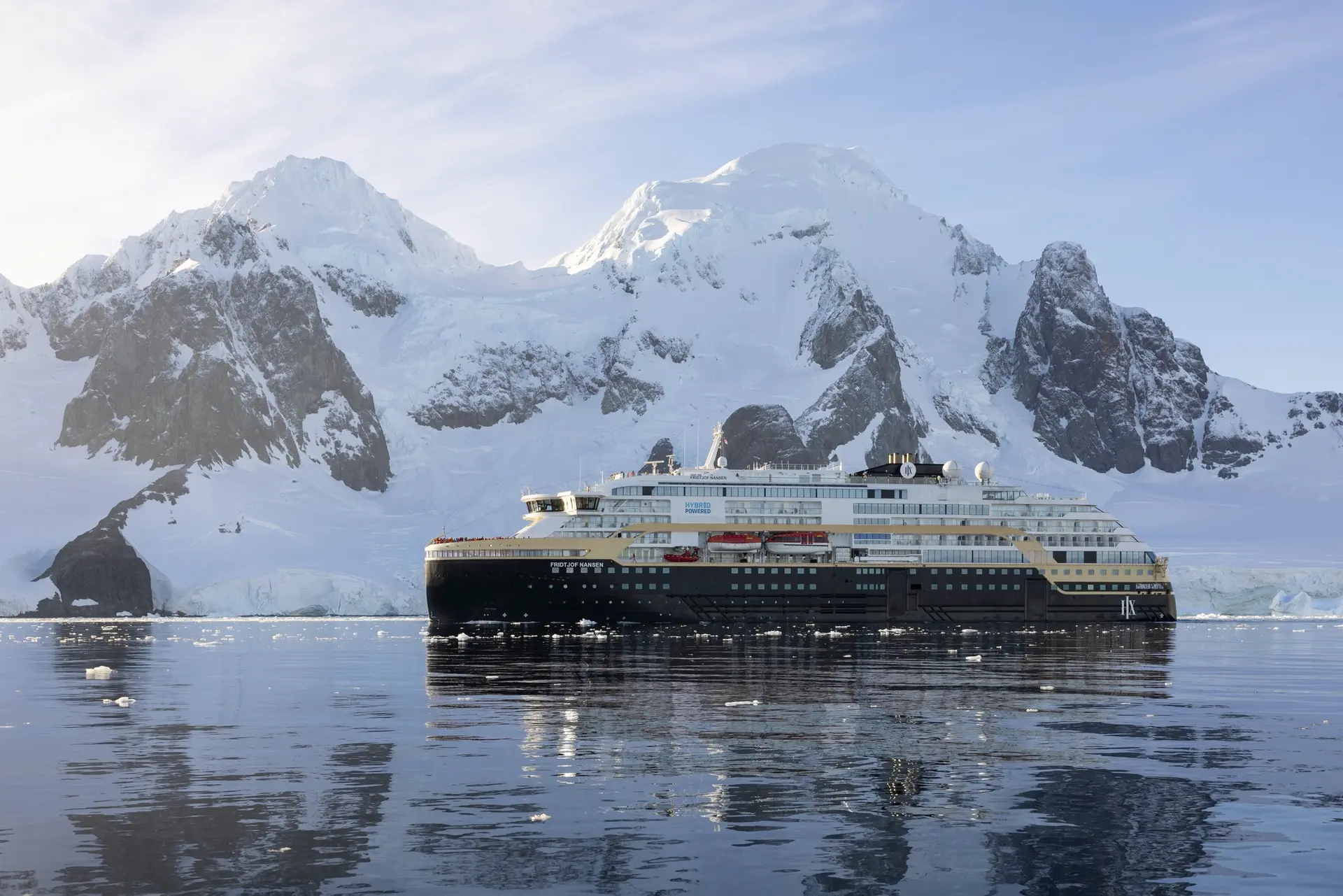 MS Fridtjof Nansen — Canada
