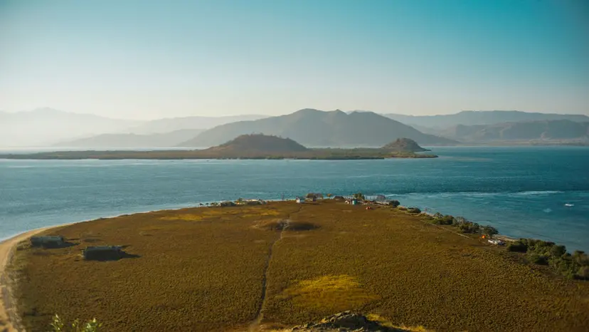 Voyage to Indonesia: Dragons, Reefs, and the Spice Islands – with Smithsonian Journeys