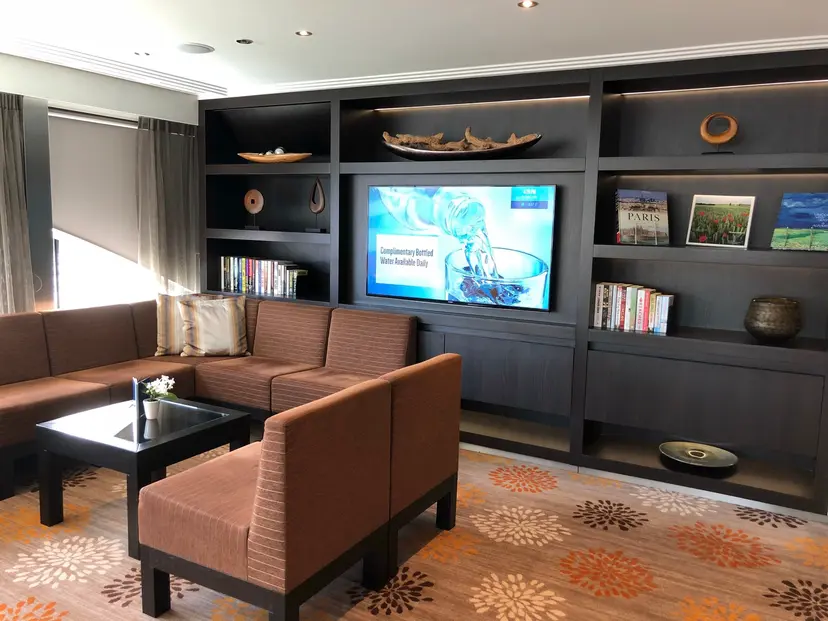Club Lounge