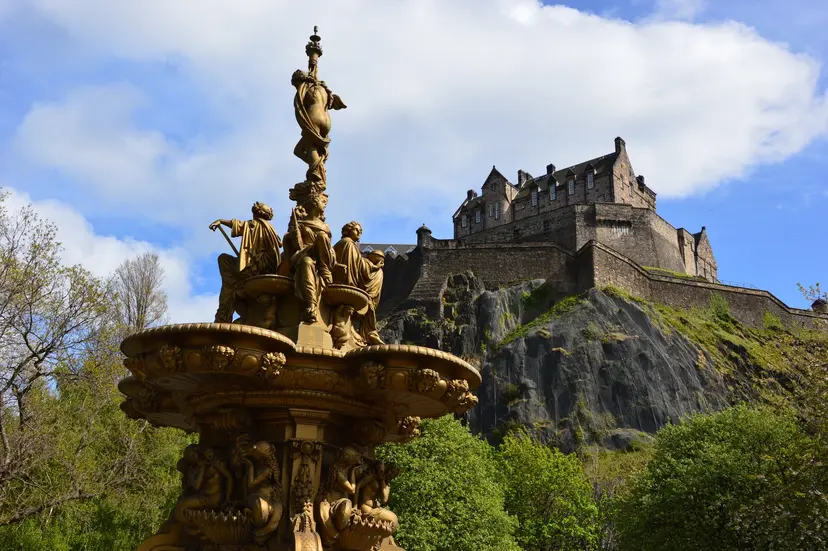 Essential Britain & Ireland with Romantic Rhine