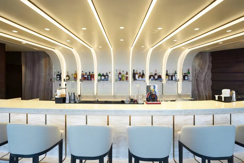 Astern Lounge