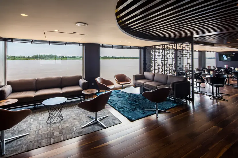Spirit Lounge
