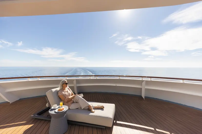 Signature Suite