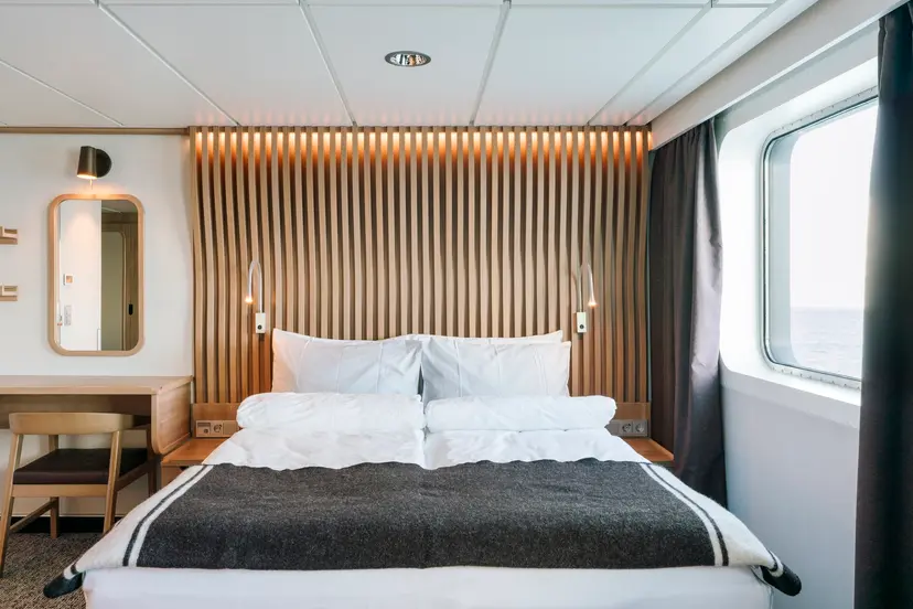Arctic Superior | Outside cabin - Lower/middle decks