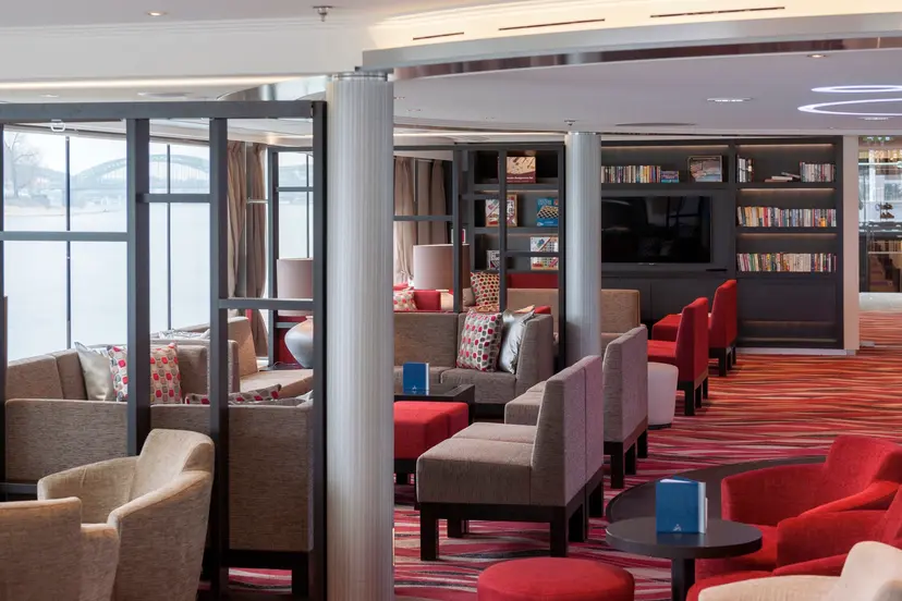 Panorama Lounge