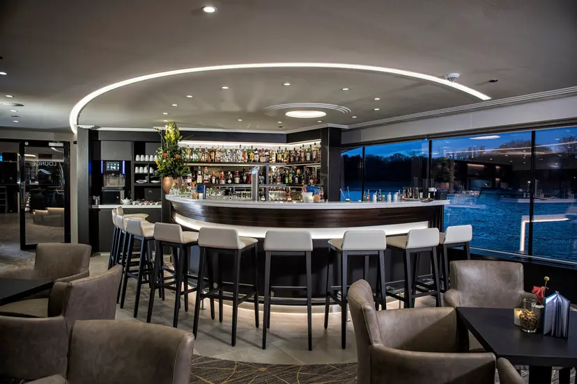 Envision Bar