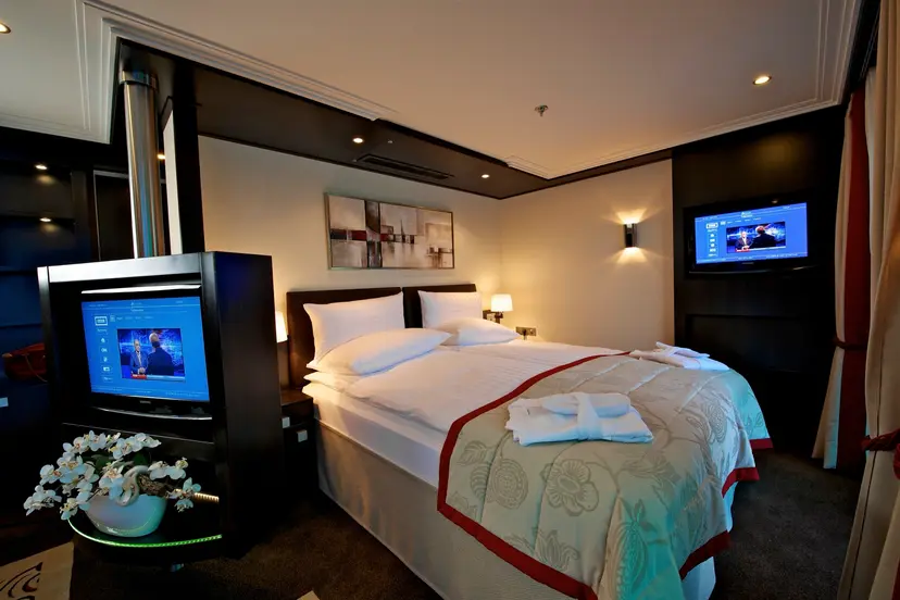 Royal Suite