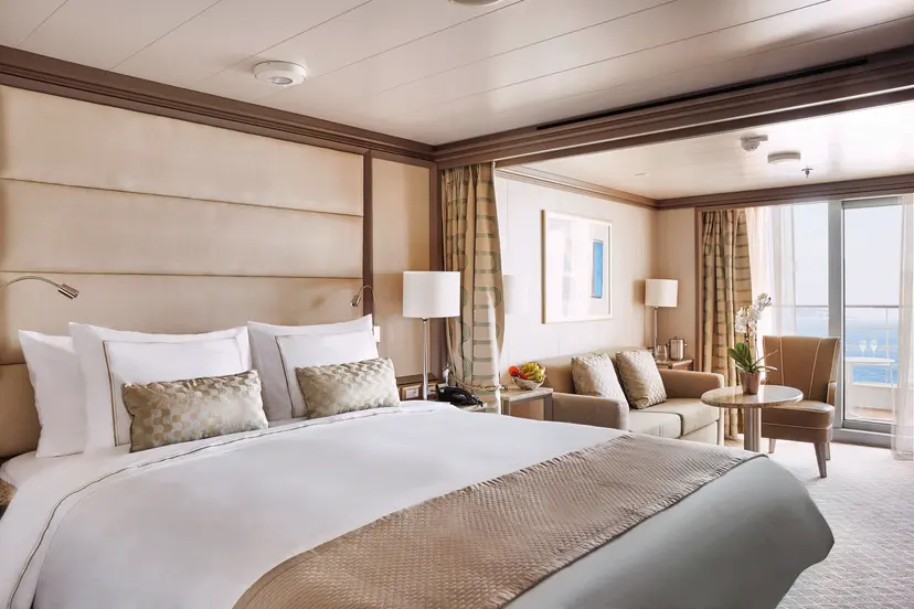 Deluxe Veranda Suite
